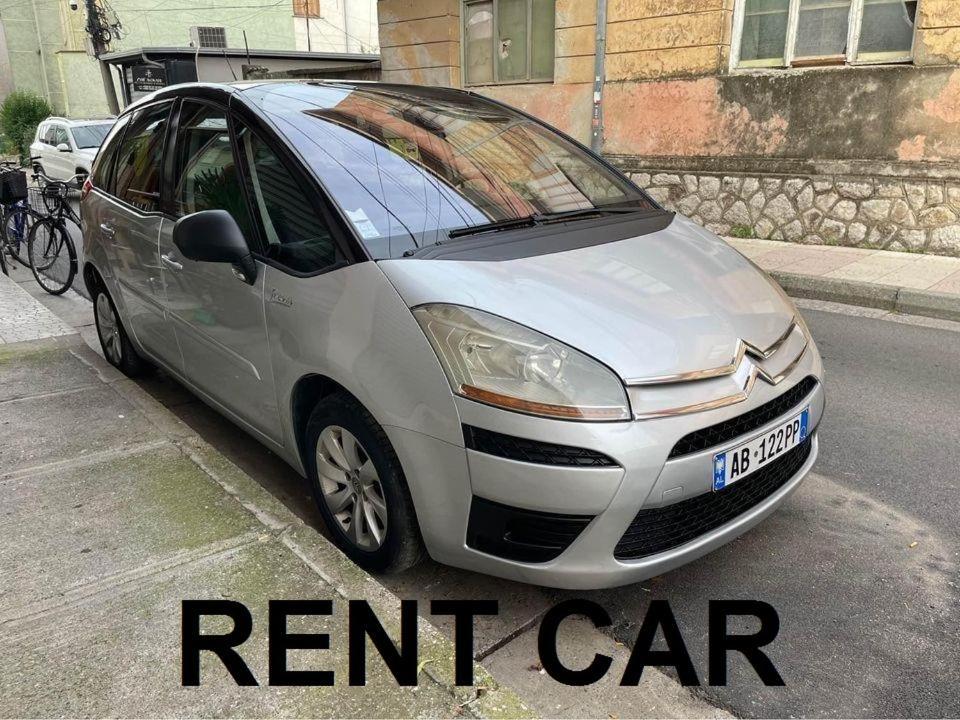 Lille France Apartments Shkodër Екстериор снимка